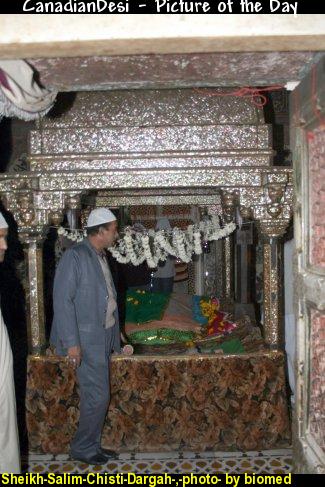Sheikh-Salim-Chisti-Dargah-,-photo-